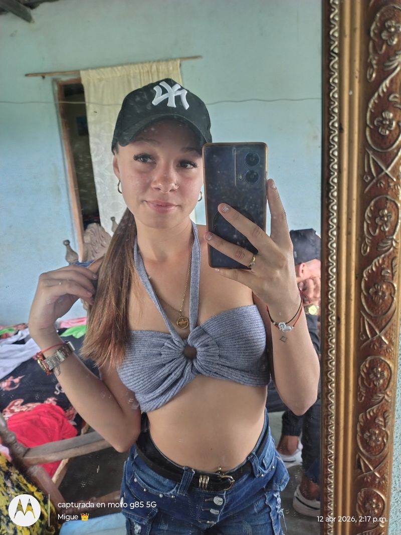 Lía Stefani, 25