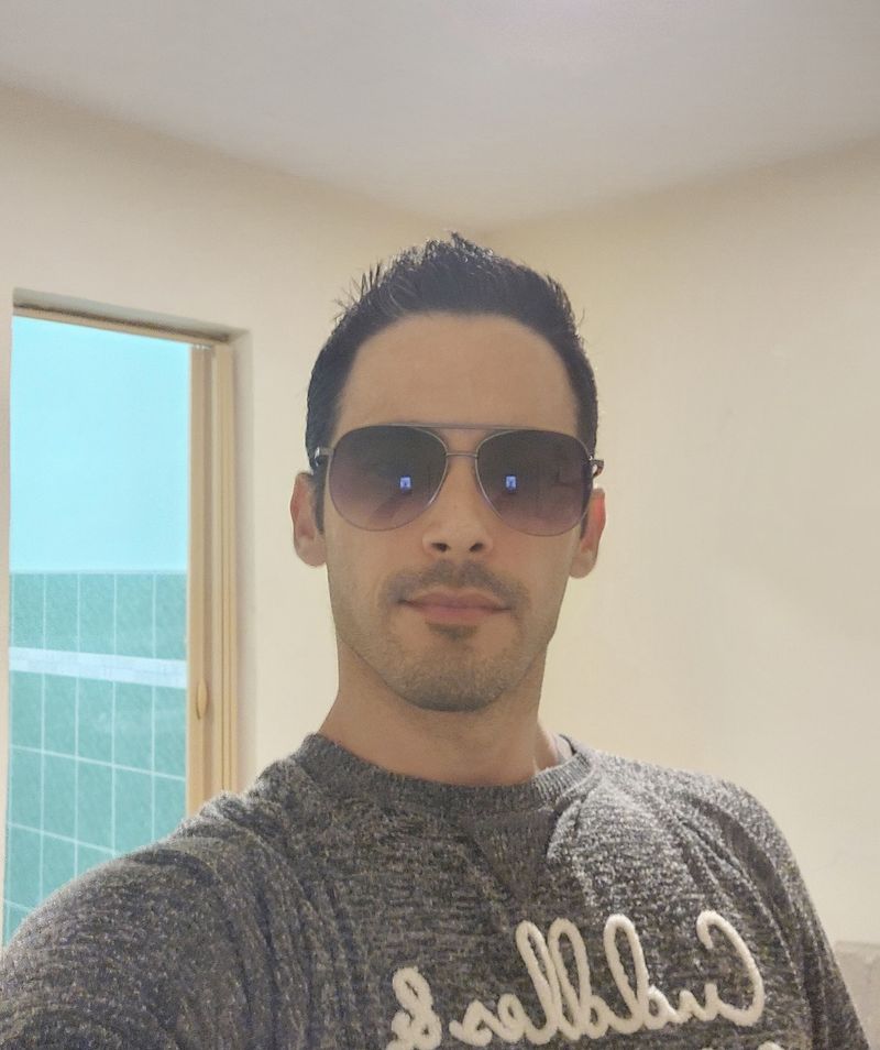 Yan, 35