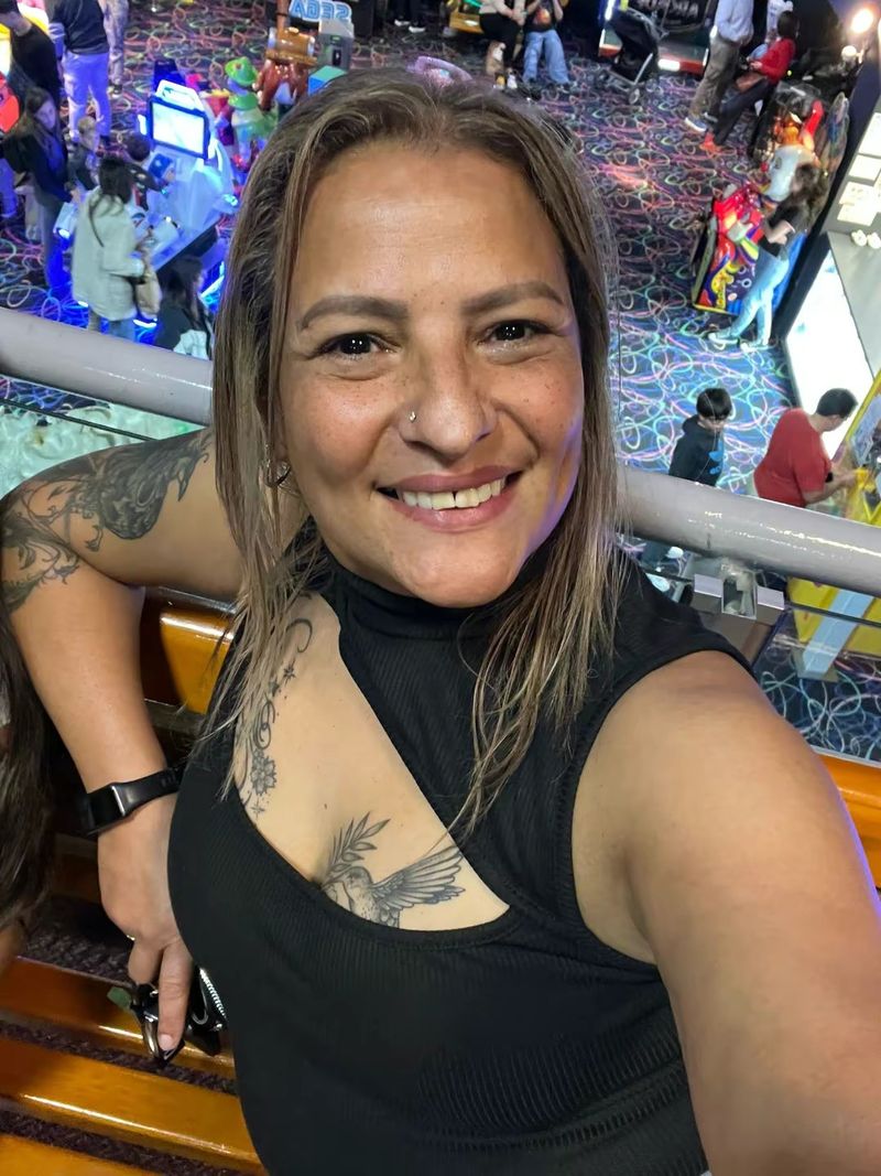 Jacqueline, 47