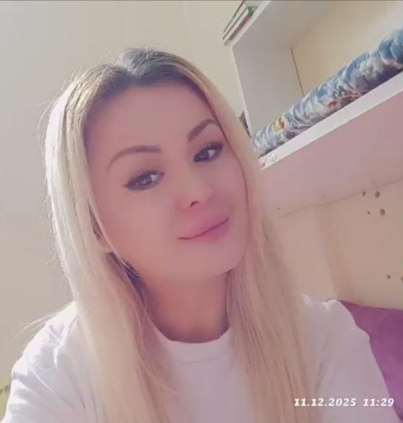 Liza, 33