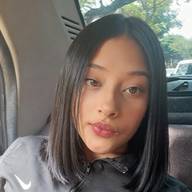 Emily, 24