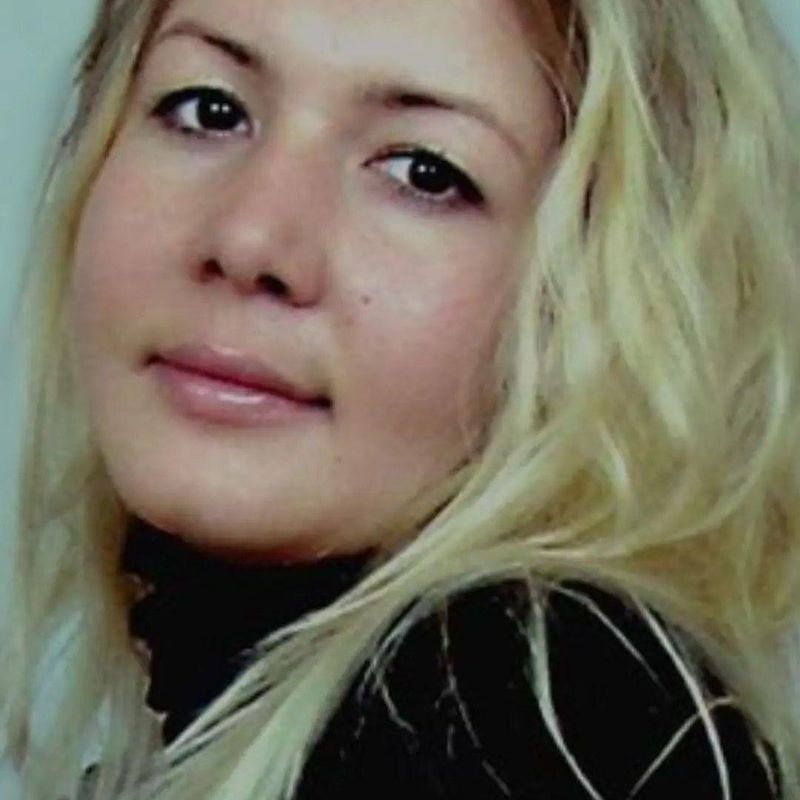 Альбина, 44