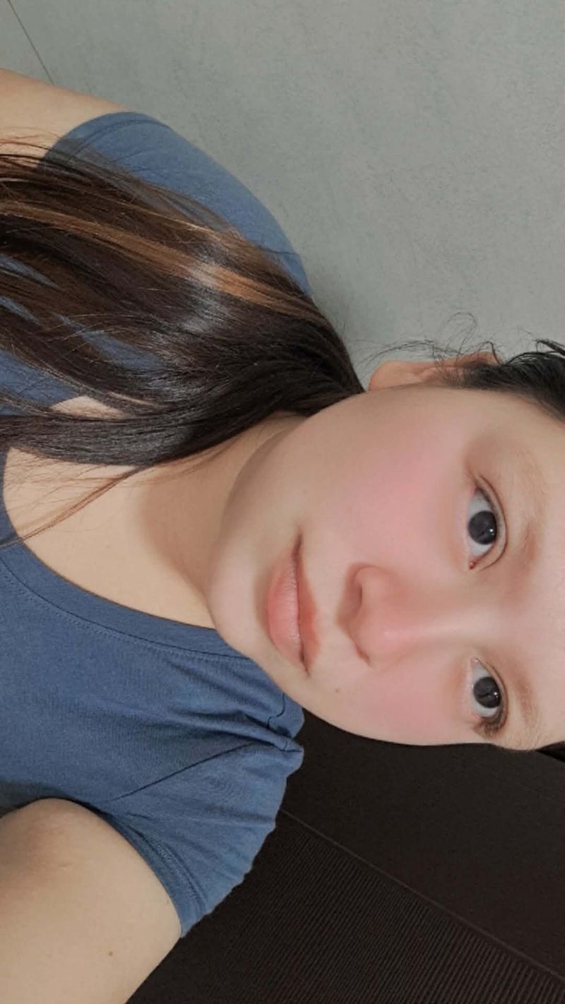 Eli, 25