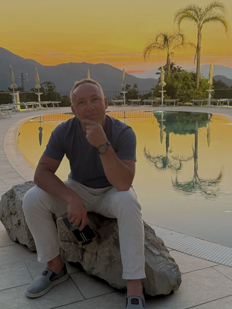 Tomasz, 47