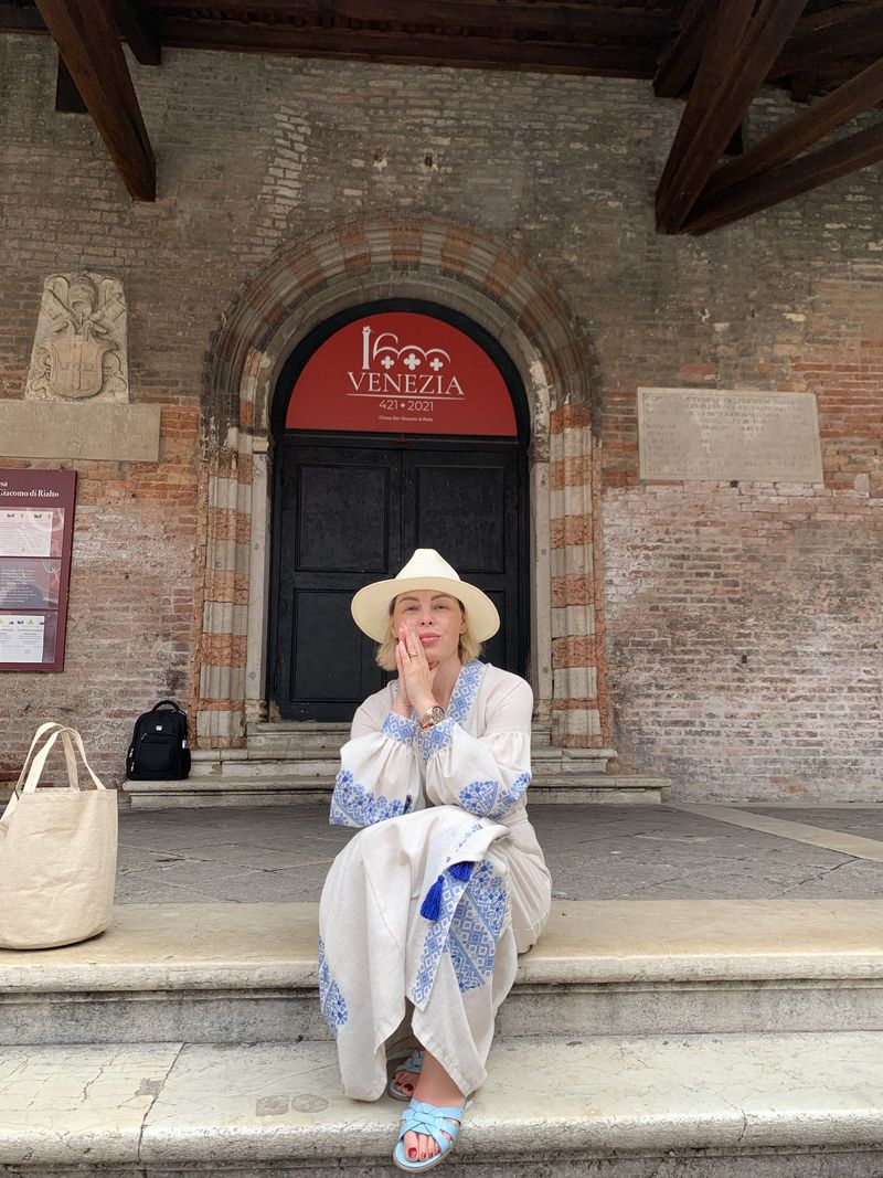 Alena, 47