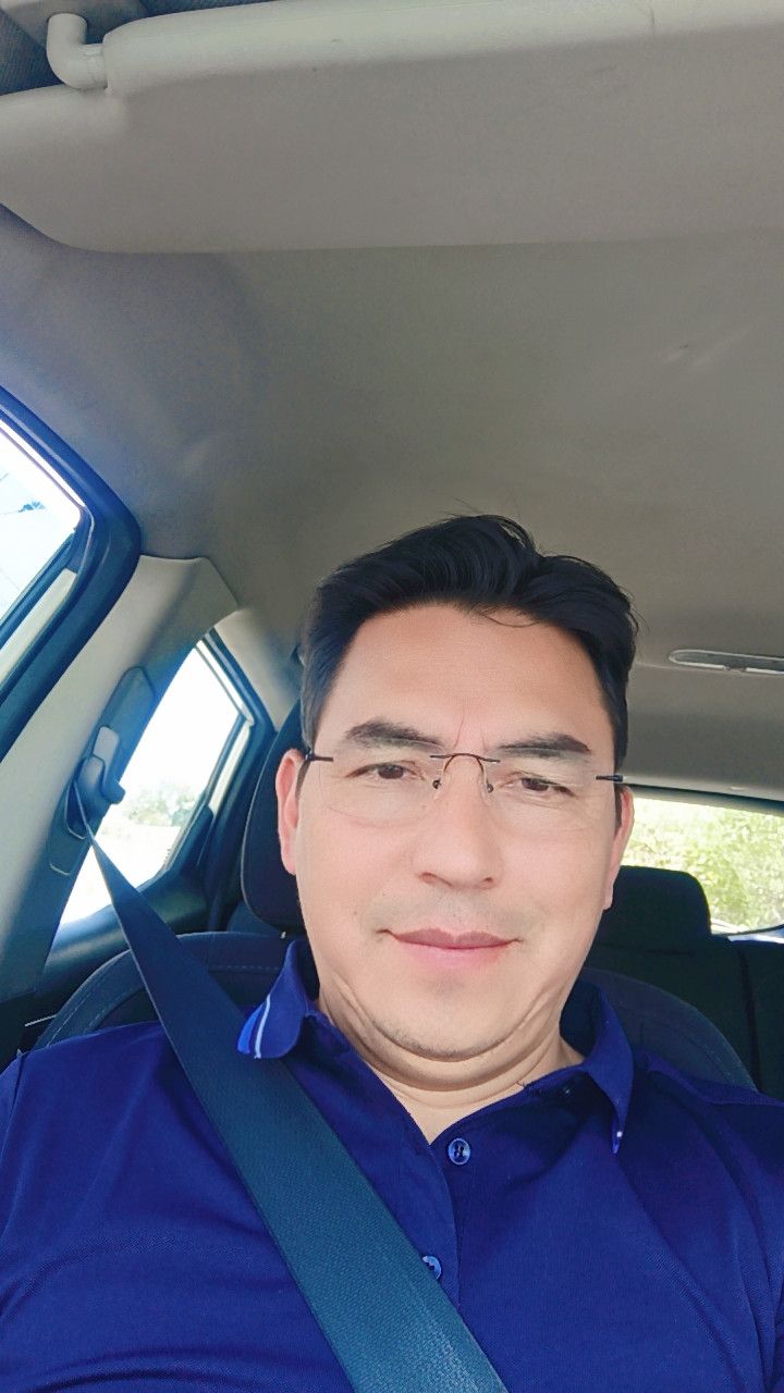 Luis, 45