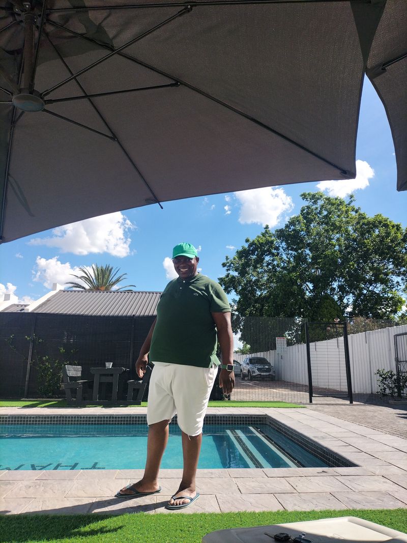 Sthembiso, 43
