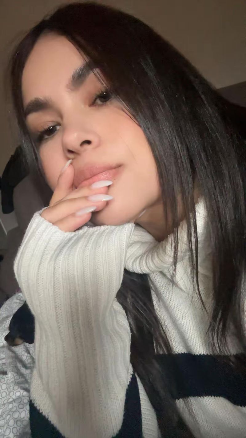 Yennifer, 26