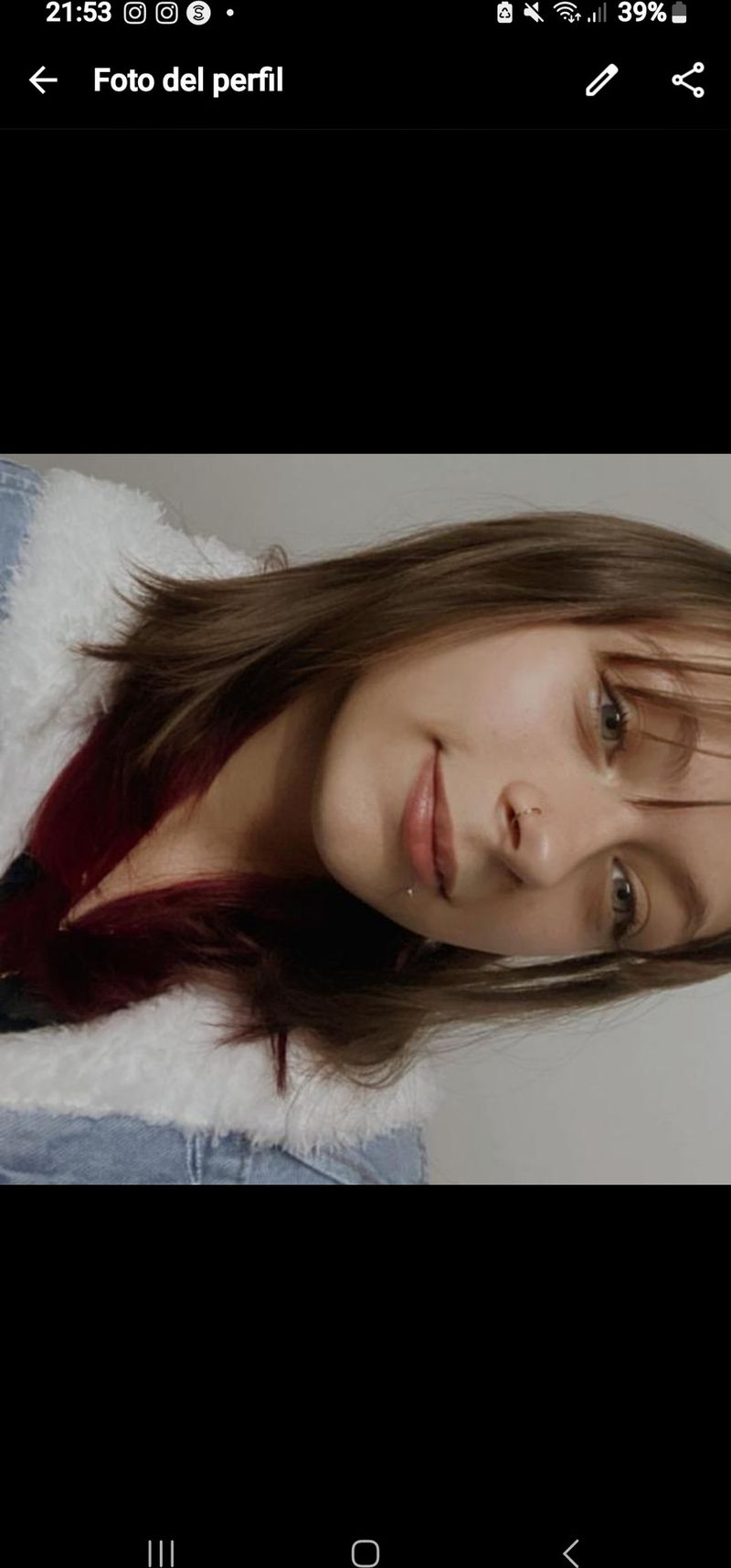 Ludmila, 19