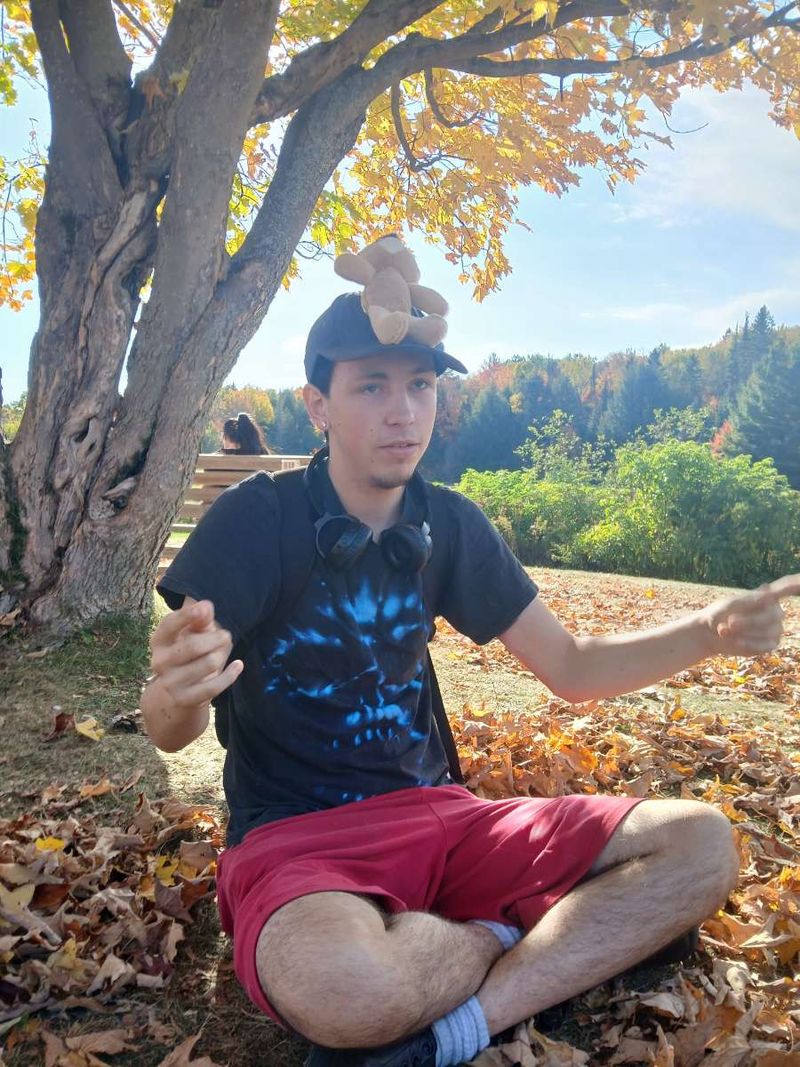 Thomas, 20