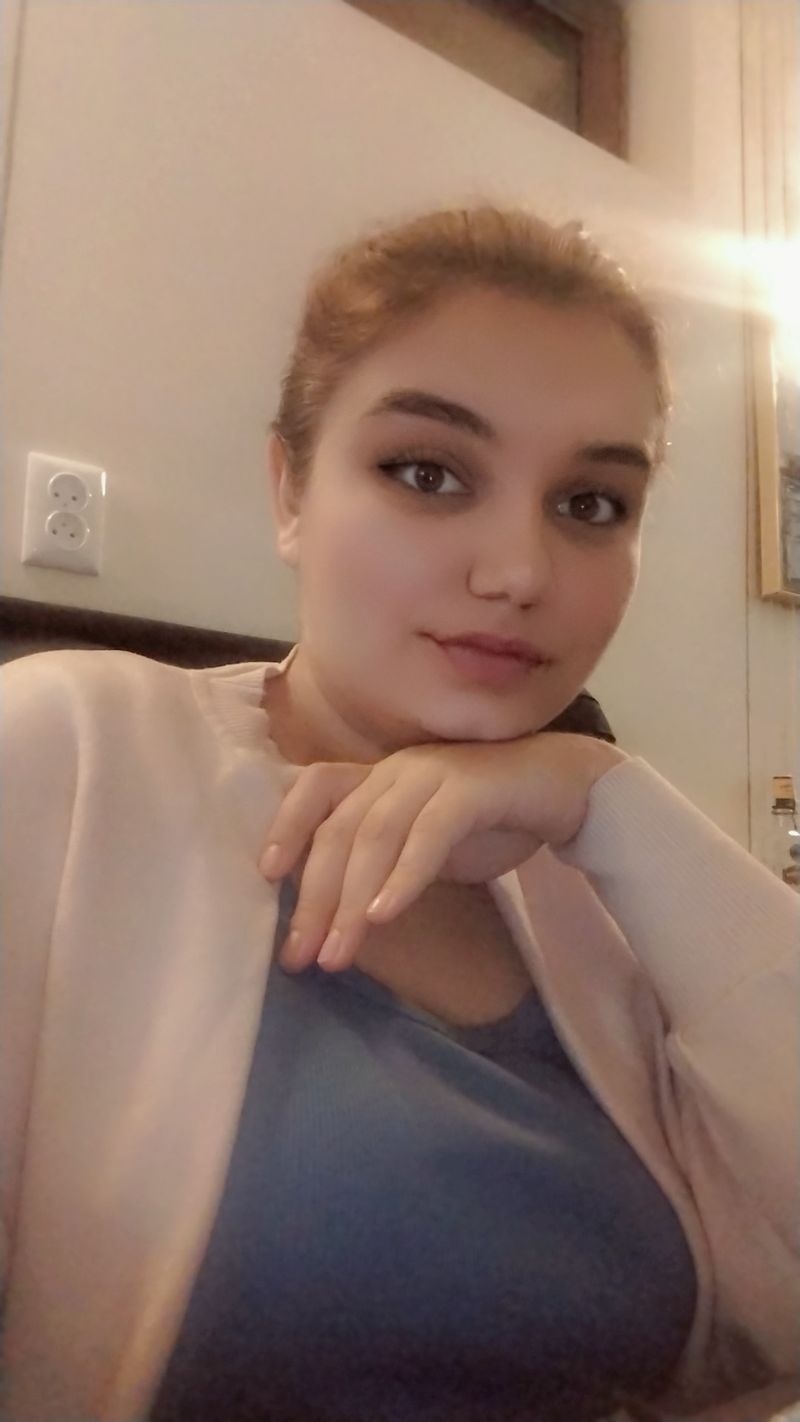 Юлия, 26