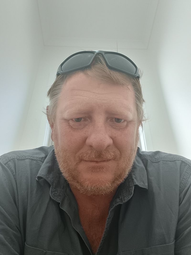 Damien, 44