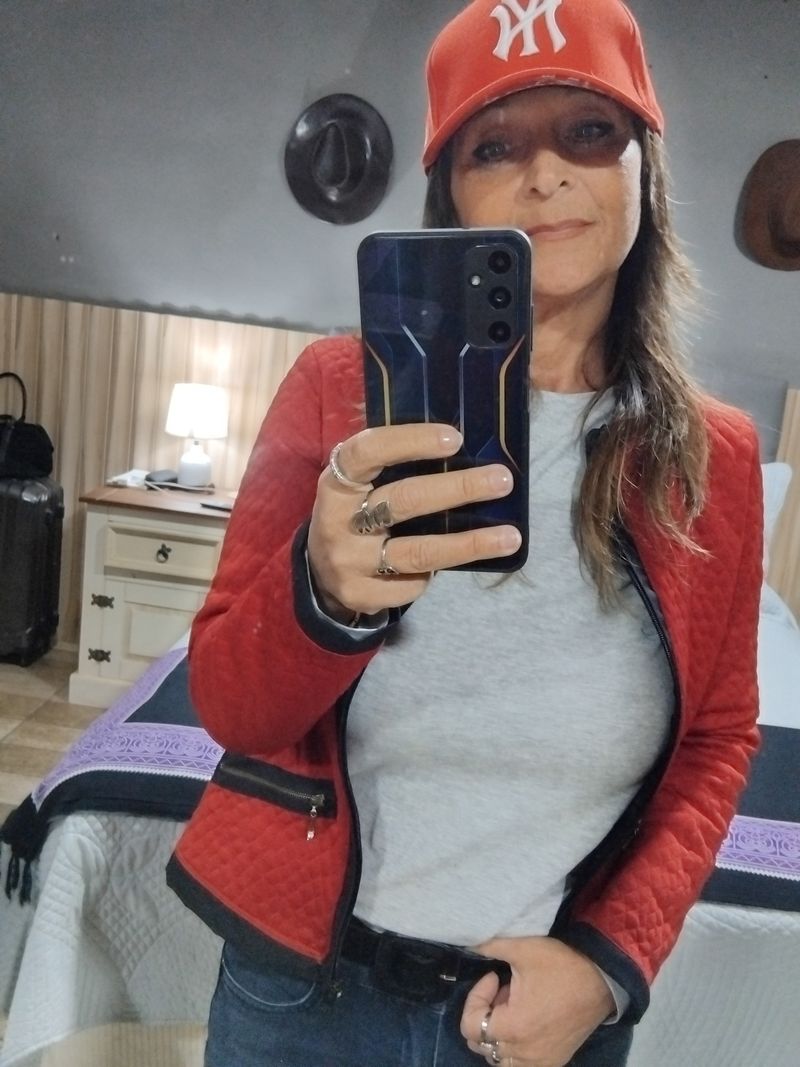 Mary, 60