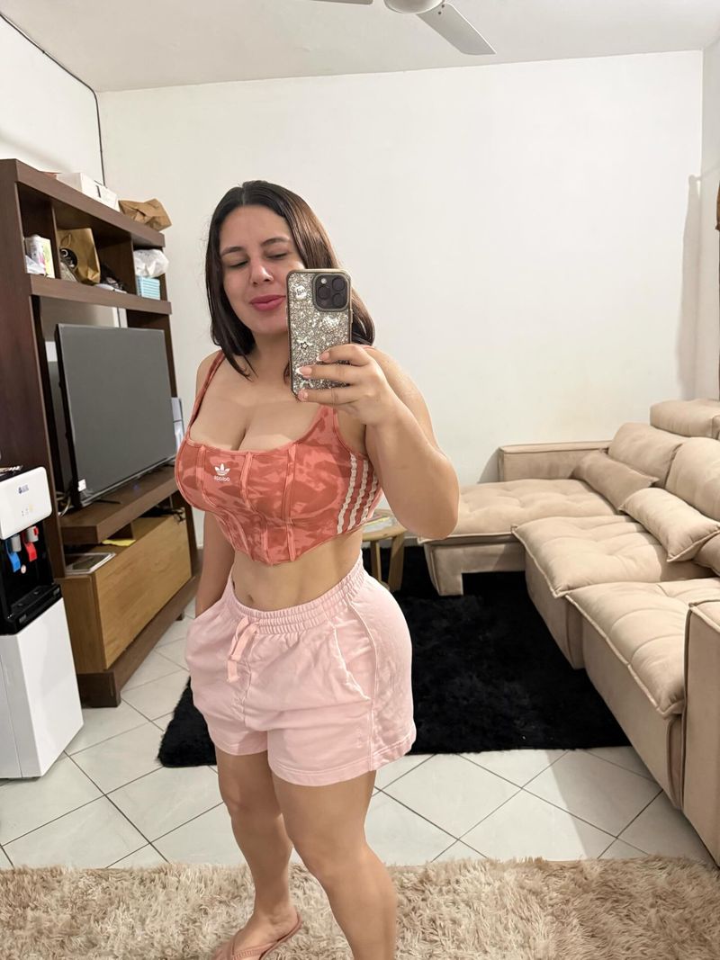 Lorena, 37