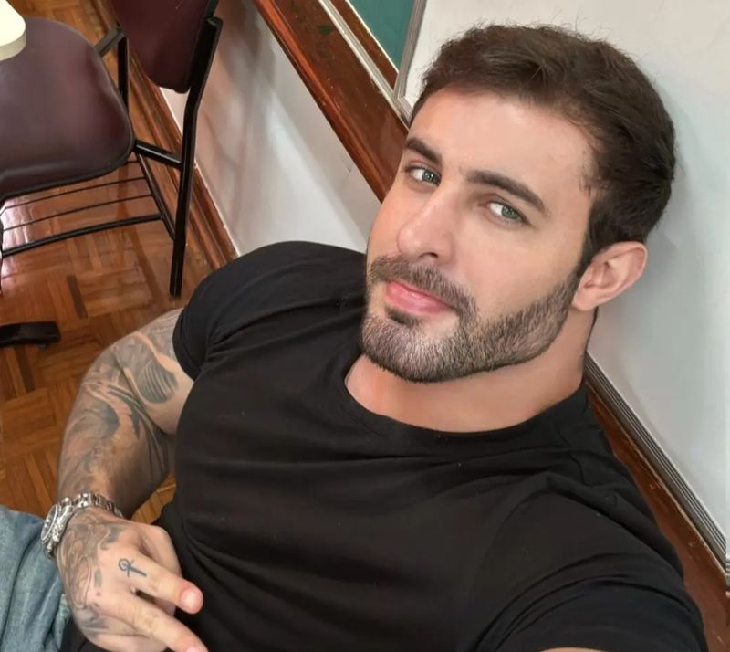 Alan, 27