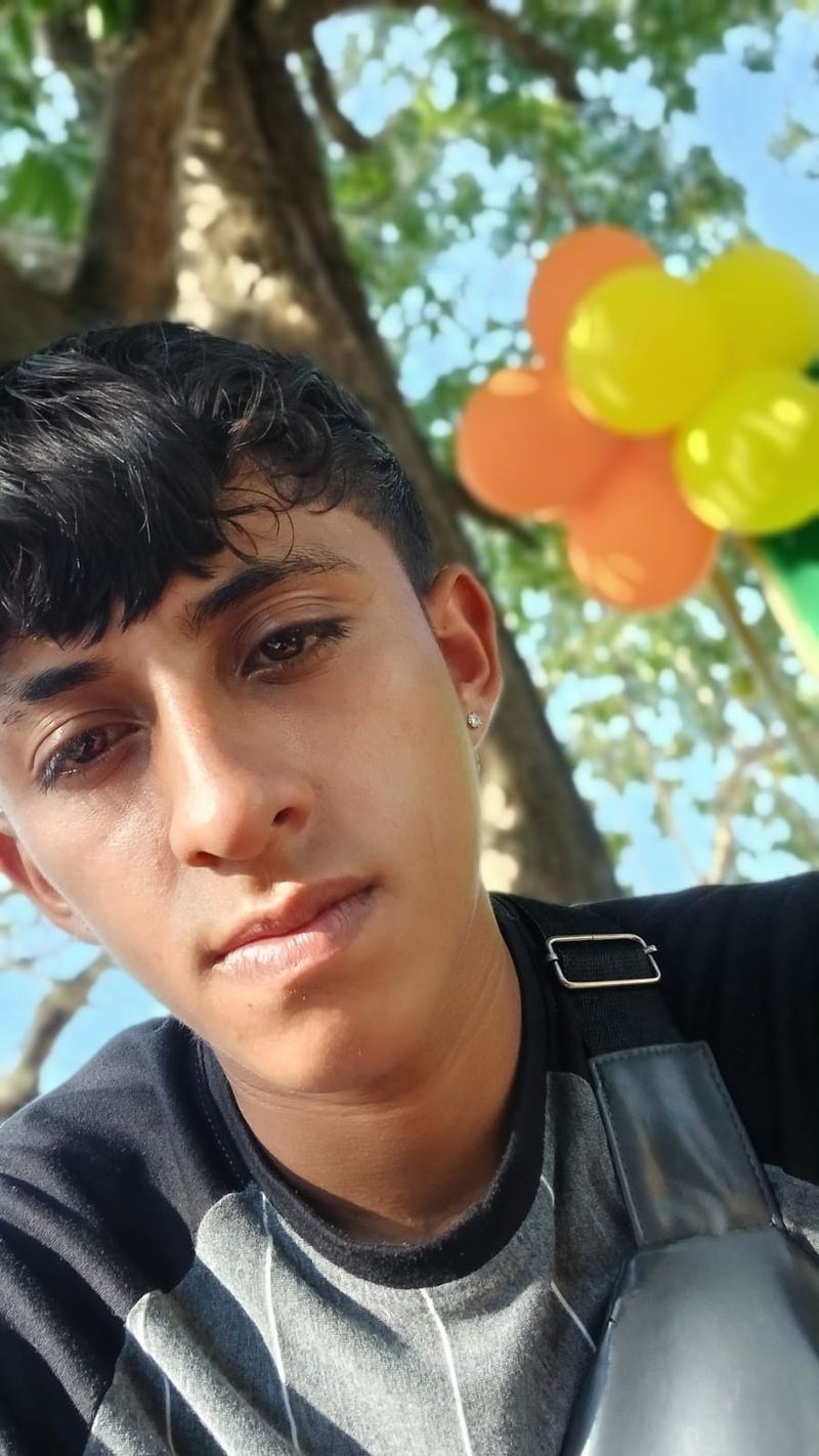 Andrés Alas, 20