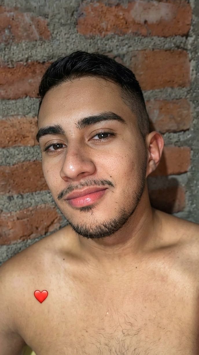 Luis, 23