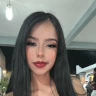 Samantha, 20