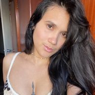Nelli, 23