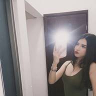 Luisa, 33