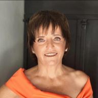 Julia, 60
