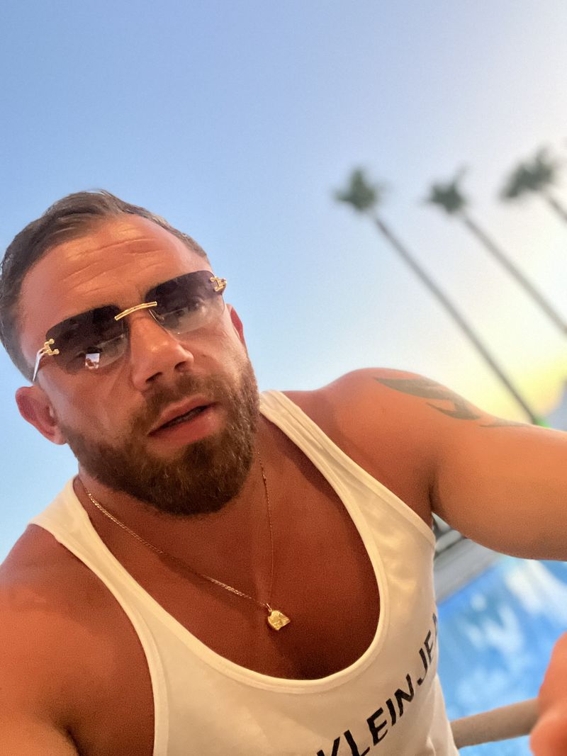 Bartek, 36