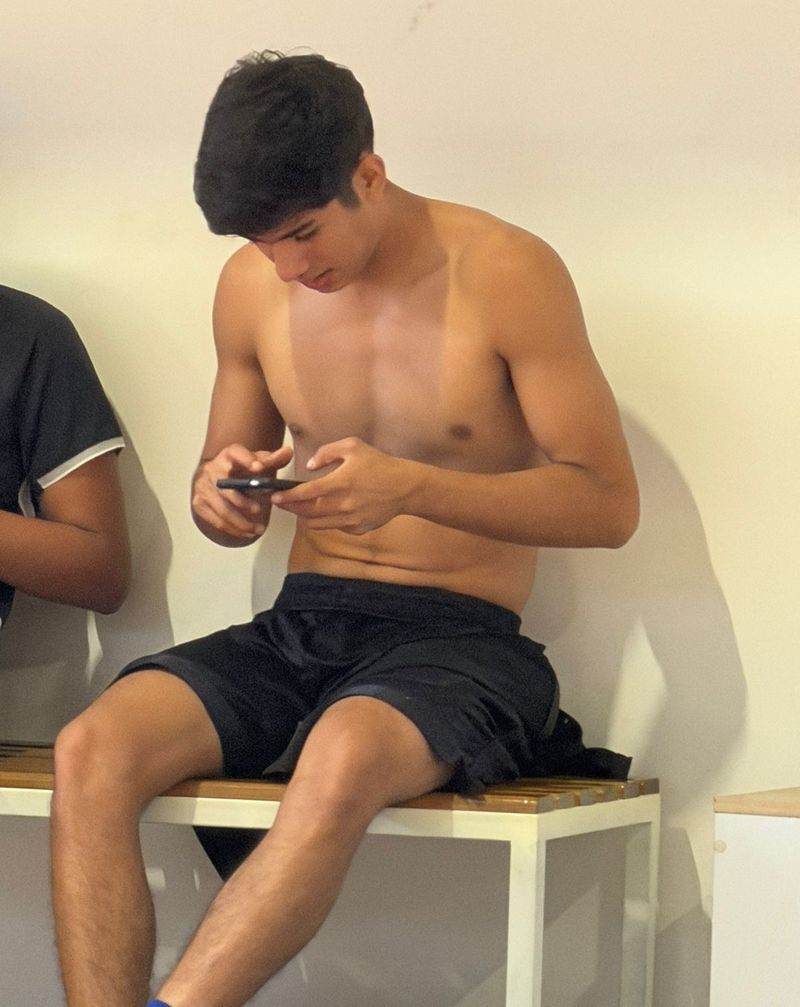 Alexander, 25