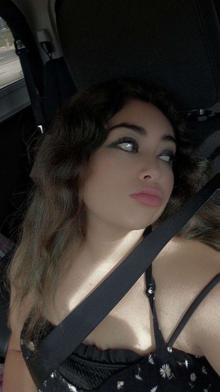 Carmen, 19